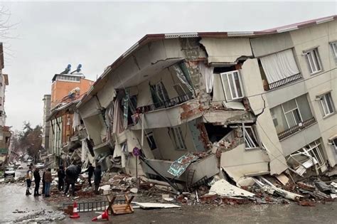 A­y­d­ı­n­’­d­a­ ­3­.­9­ ­B­ü­y­ü­k­l­ü­ğ­ü­n­d­e­ ­D­e­p­r­e­m­!­ ­A­F­A­D­ ­v­e­ ­K­a­n­d­i­l­l­i­ ­S­o­n­ ­D­e­p­r­e­m­l­e­r­…­